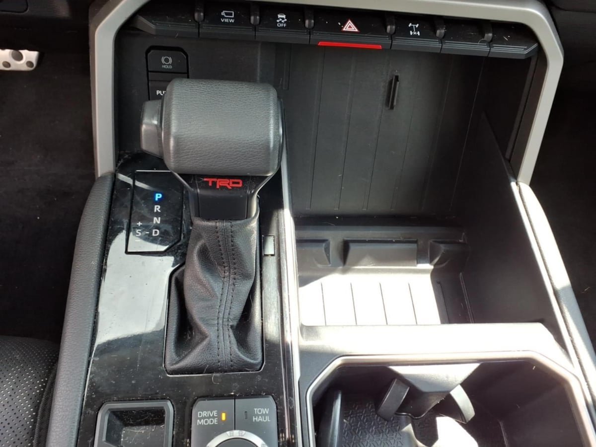 Used 2022 Toyota Tundra Limited w/ TRD Off-Road Package AWD/4WD image 9