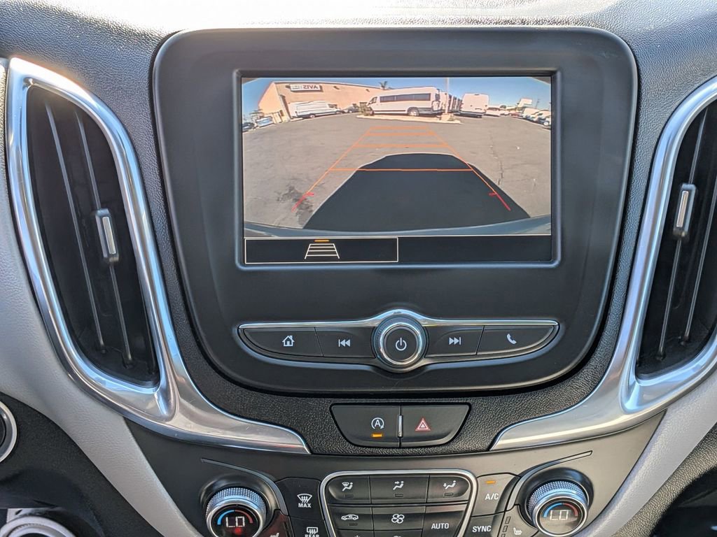 Used 2024 Chevrolet Equinox LT image 18