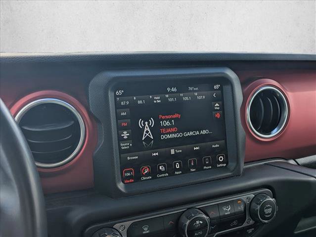 Used 2022 Jeep Wrangler Rubicon AWD/4WD image 12