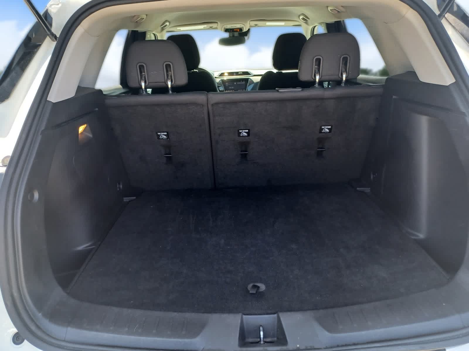 Used 2022 Chevrolet TrailBlazer LT w/ Convenience Package AWD/4WD image 17