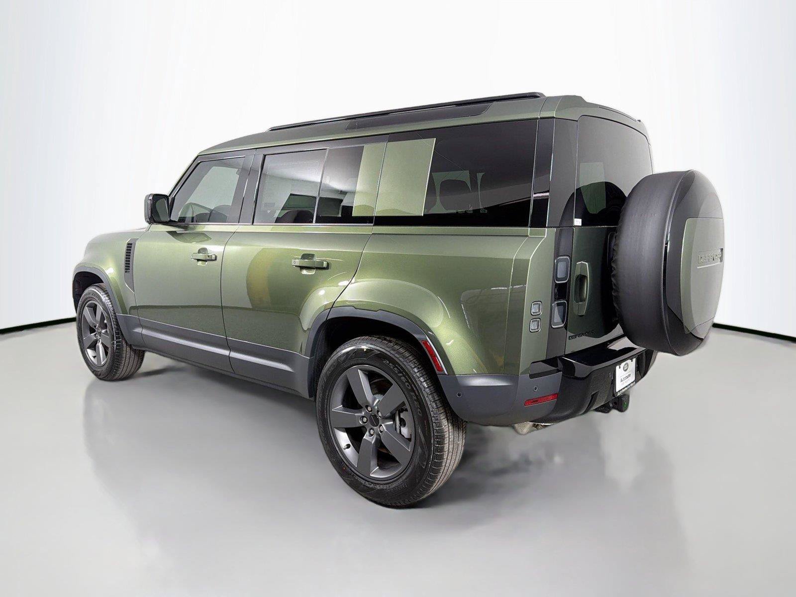 Certified 2026 Land Rover Defender 110 S AWD/4WD image 7