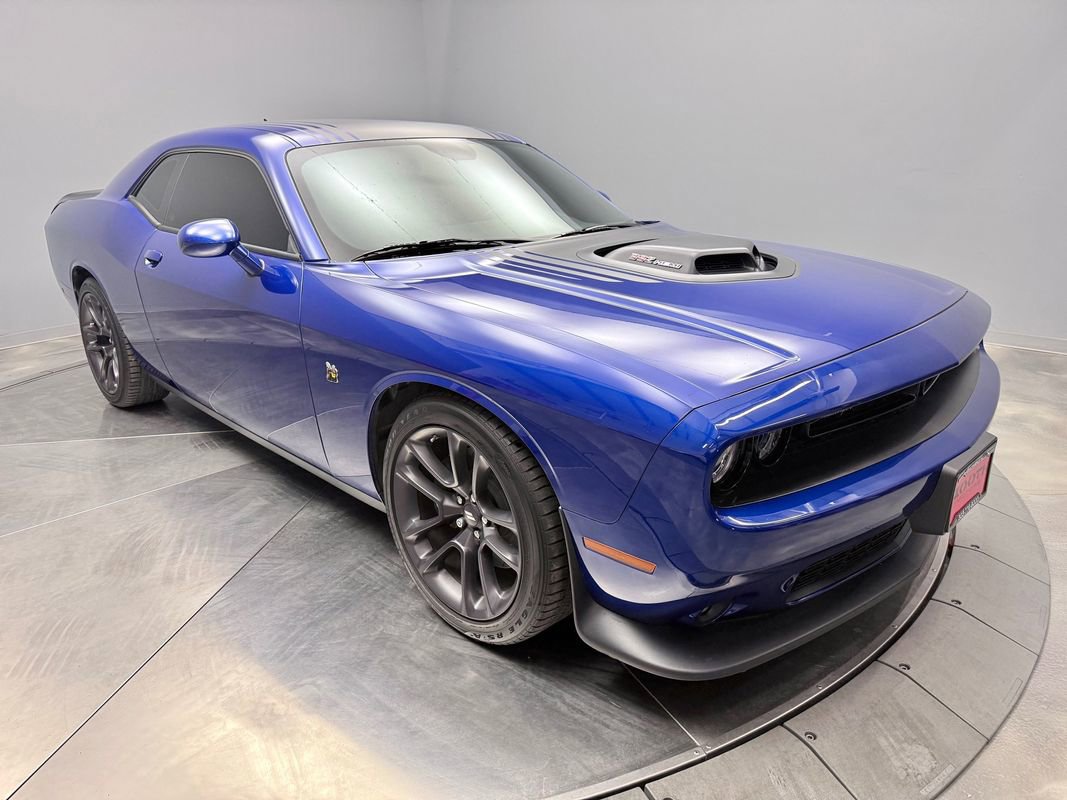 Used 2020 Dodge Challenger R/T Scat Pack w/ Shaker Package RWD image 3