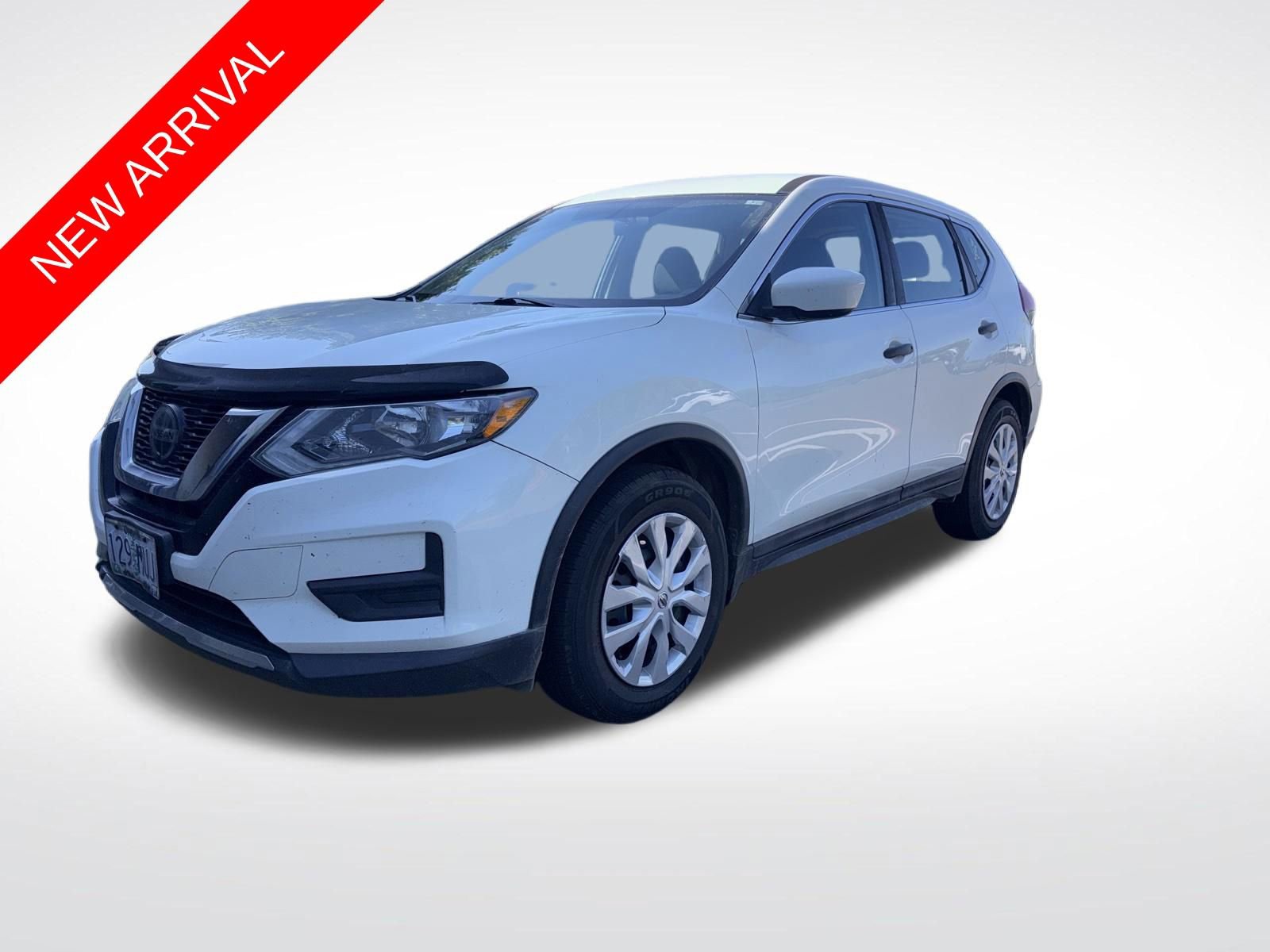 Used 2018 Nissan Rogue S FWD image 1