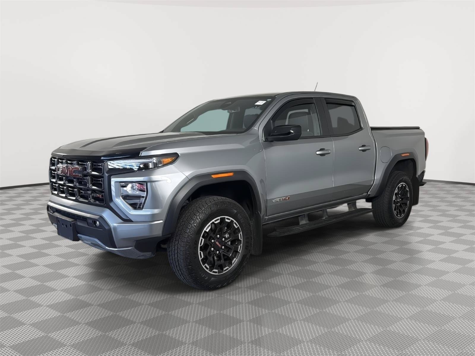 Used 2026 GMC Canyon AT4 w/ AT4 Premium Package AWD/4WD image 2