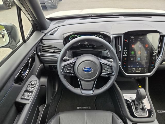 Used 2025 Subaru Forester Limited AWD/4WD image 2