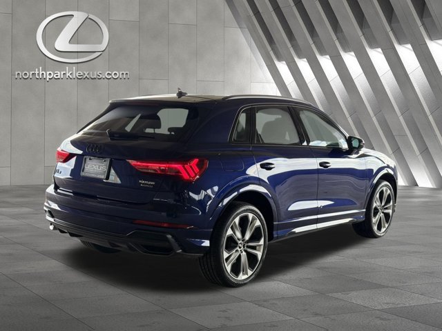 Used 2022 Audi Q3 2.0T Premium Plus w/ Premium Plus Package AWD/4WD image 6