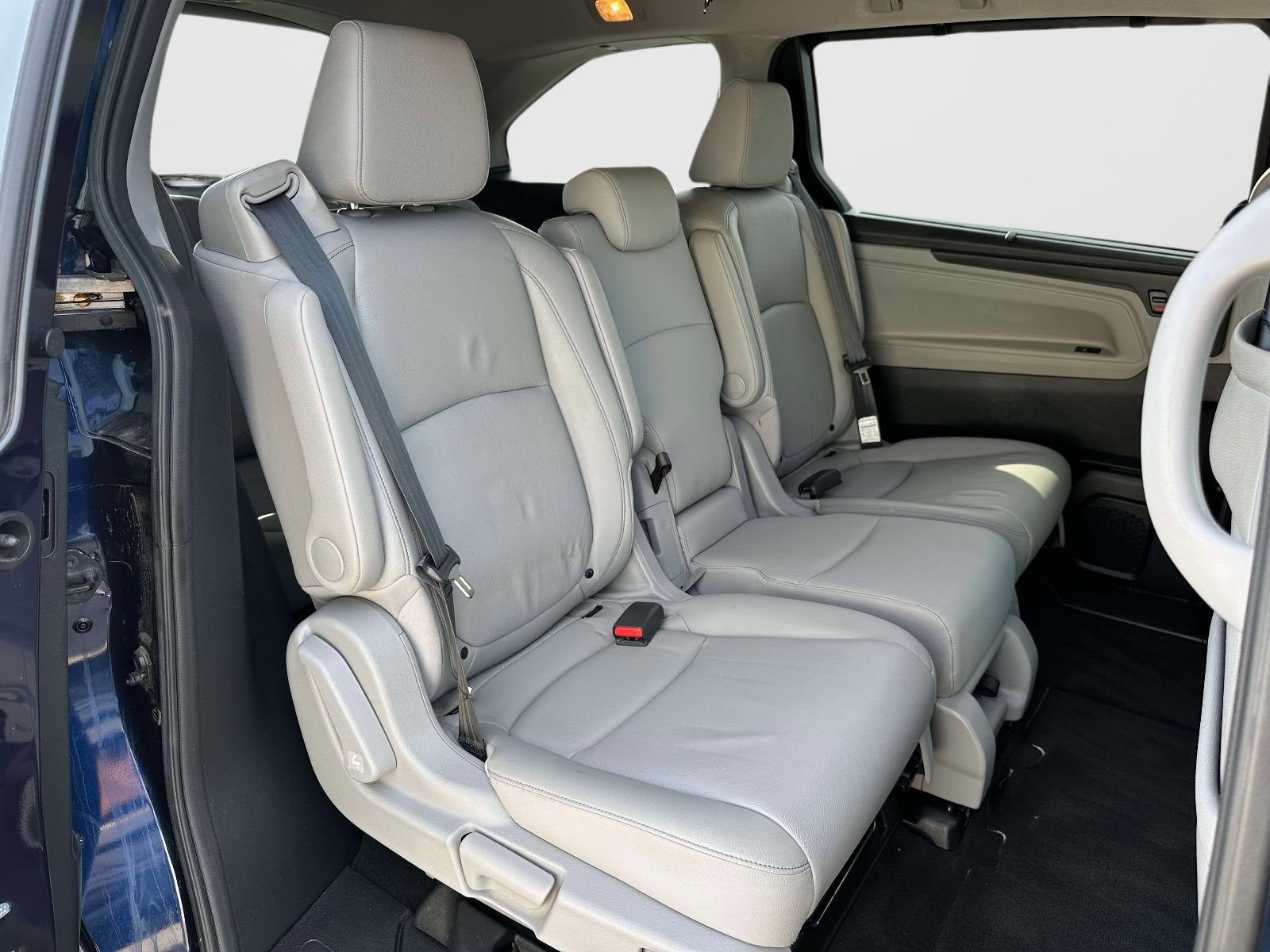 Used 2023 Honda Odyssey Touring image 11