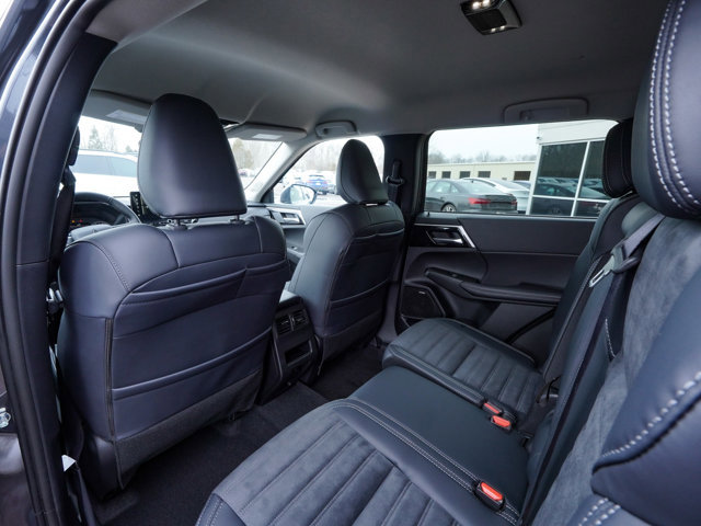 New 2026 Mitsubishi Outlander SE AWD/4WD image 36