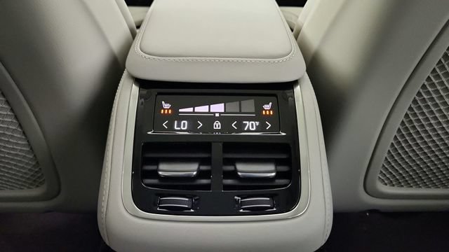 Used 2026 Volvo XC90 T8 Ultra w/ Protection Package Premier AWD/4WD image 34