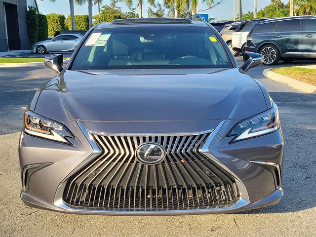 Used 2019 Lexus ES 350 w/ Luxury Package image 8