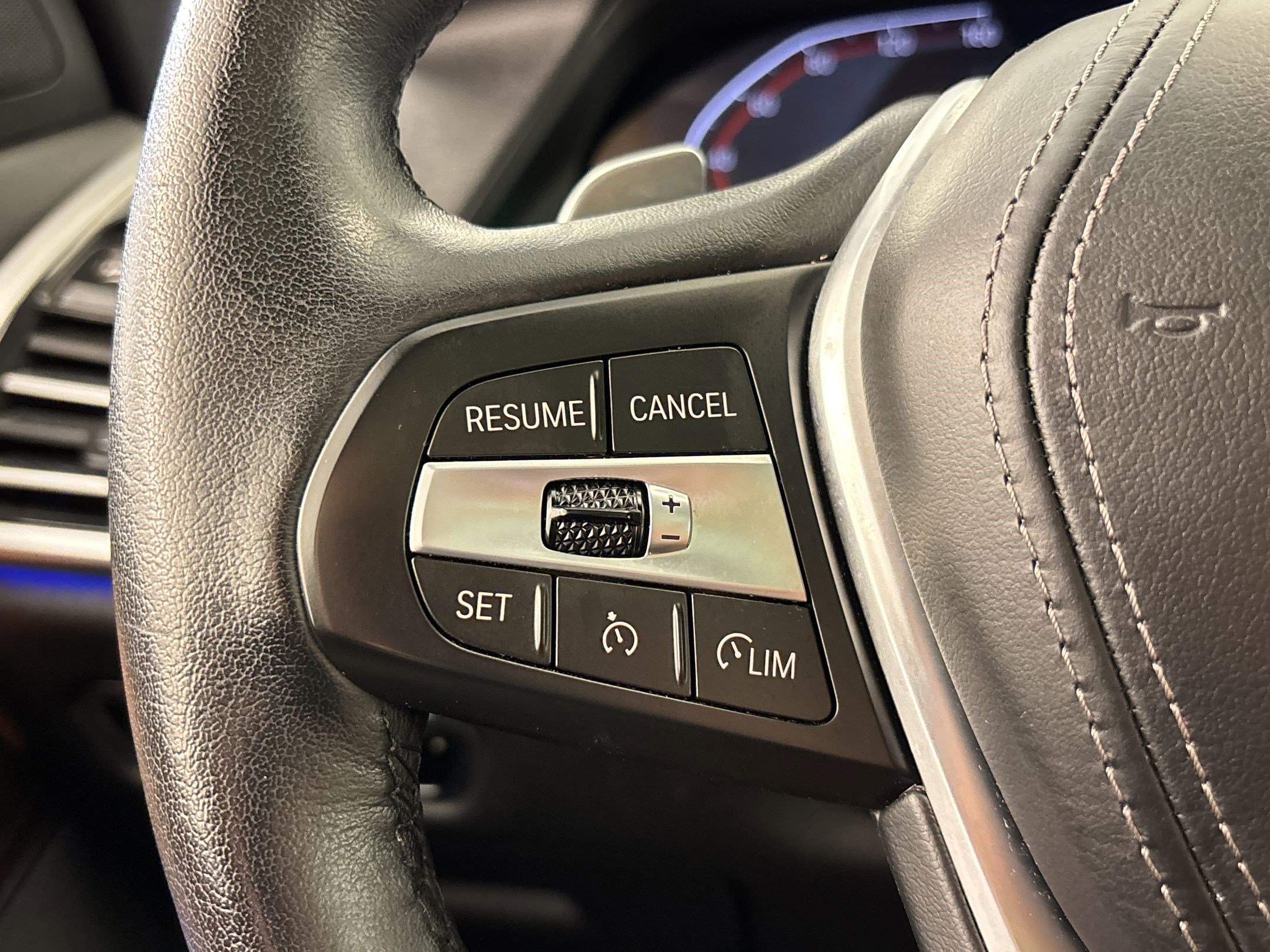 Certified 2023 BMW X5 sDrive40i w/ Climate Comfort Package image 15