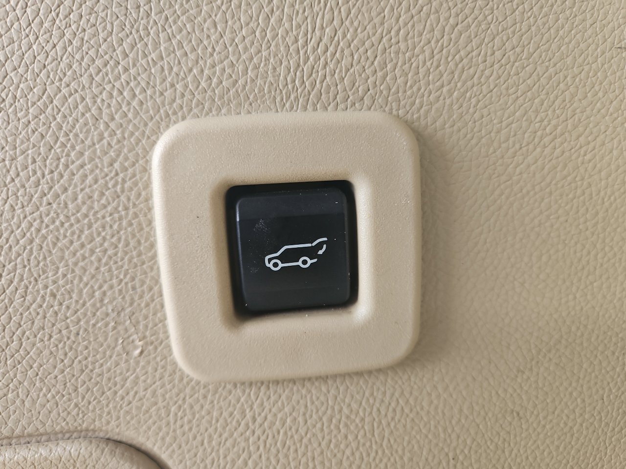 Used 2015 Ford Expedition EL Limited w/ Equipment Group 301A image 31