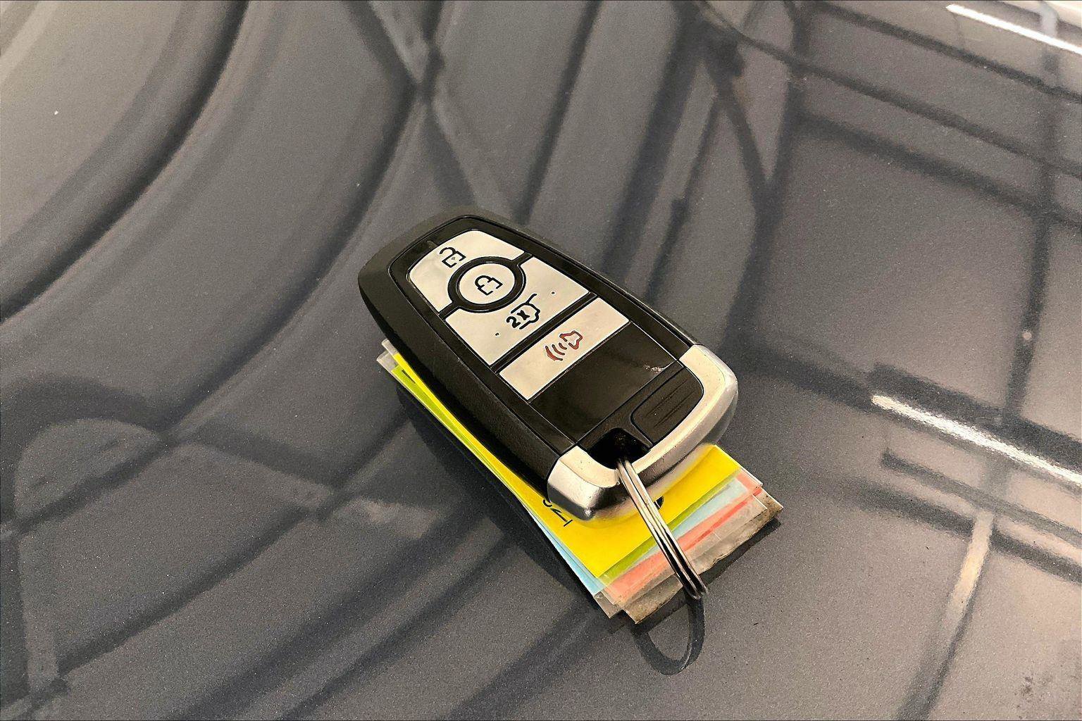 Used 2021 Ford Mustang Mach-E Premium image 9