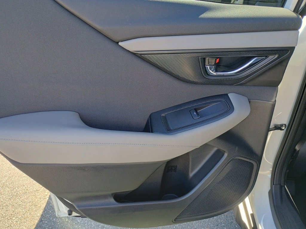 Certified 2025 Subaru Outback Premium image 15