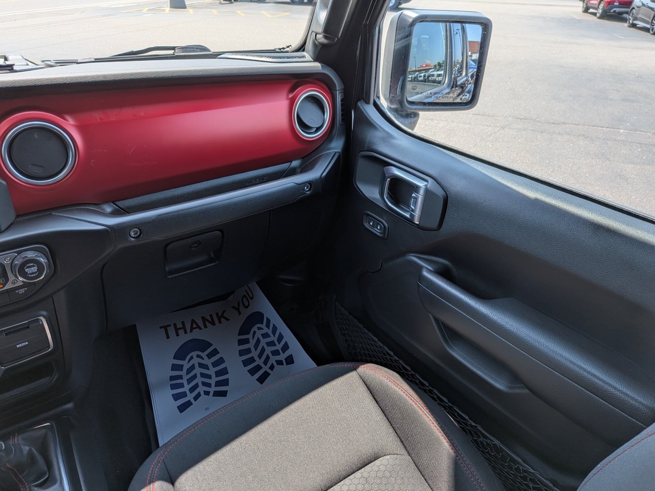 Used 2023 Jeep Gladiator Sport AWD/4WD image 18
