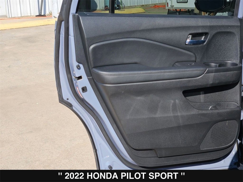 Used 2022 Honda Pilot Sport image 19