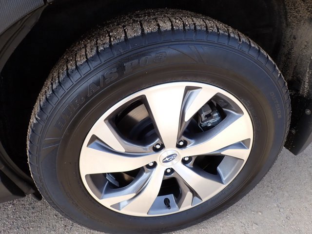 Used 2021 Subaru Ascent Premium w/ Convenience Package image 7