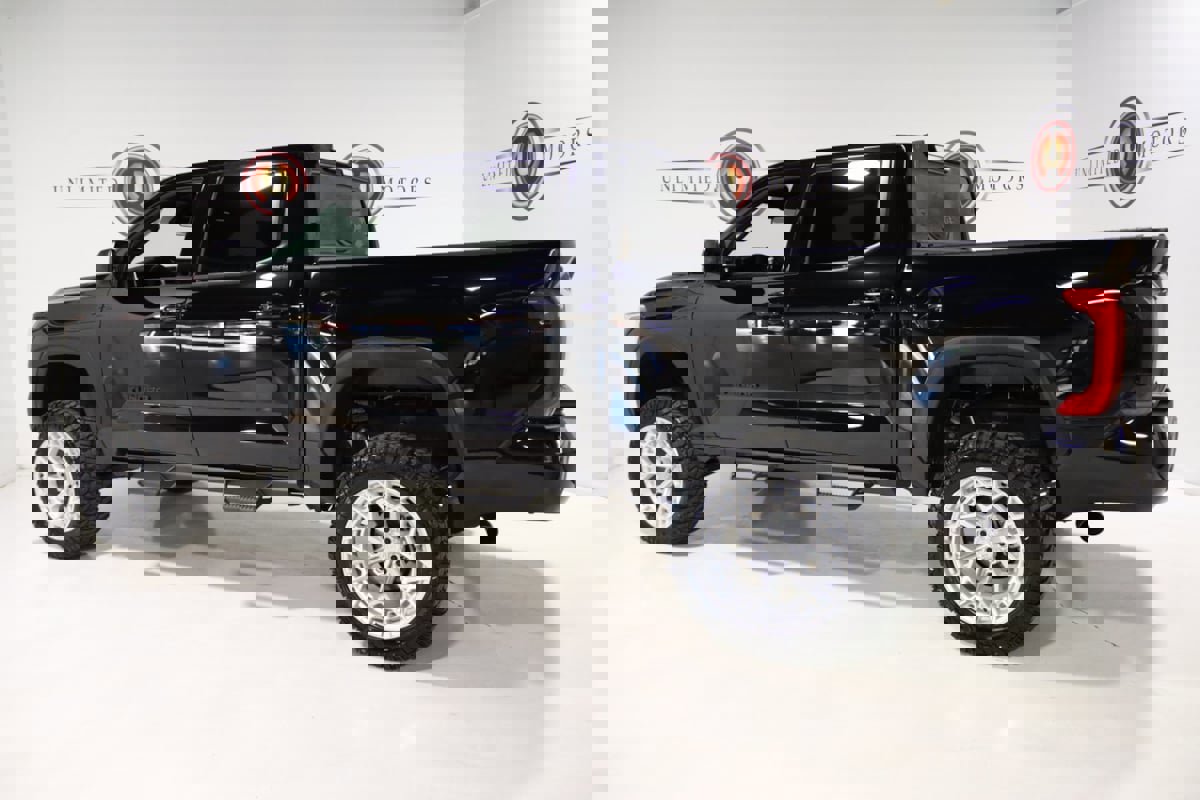 Used 2025 Toyota Tundra SR5 image 28