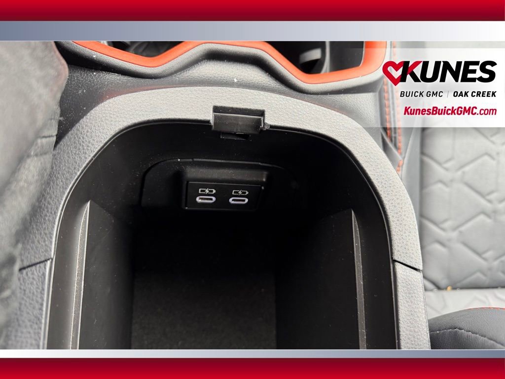 Used 2024 Toyota RAV4 Adventure image 27