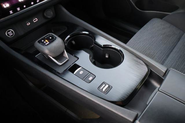 Certified 2023 Nissan Rogue SV FWD image 20