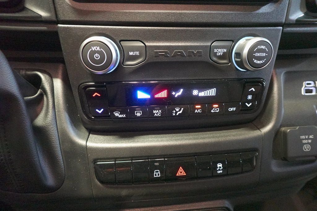 New 2026 RAM ProMaster 2500 w/ Convenience Group image 19