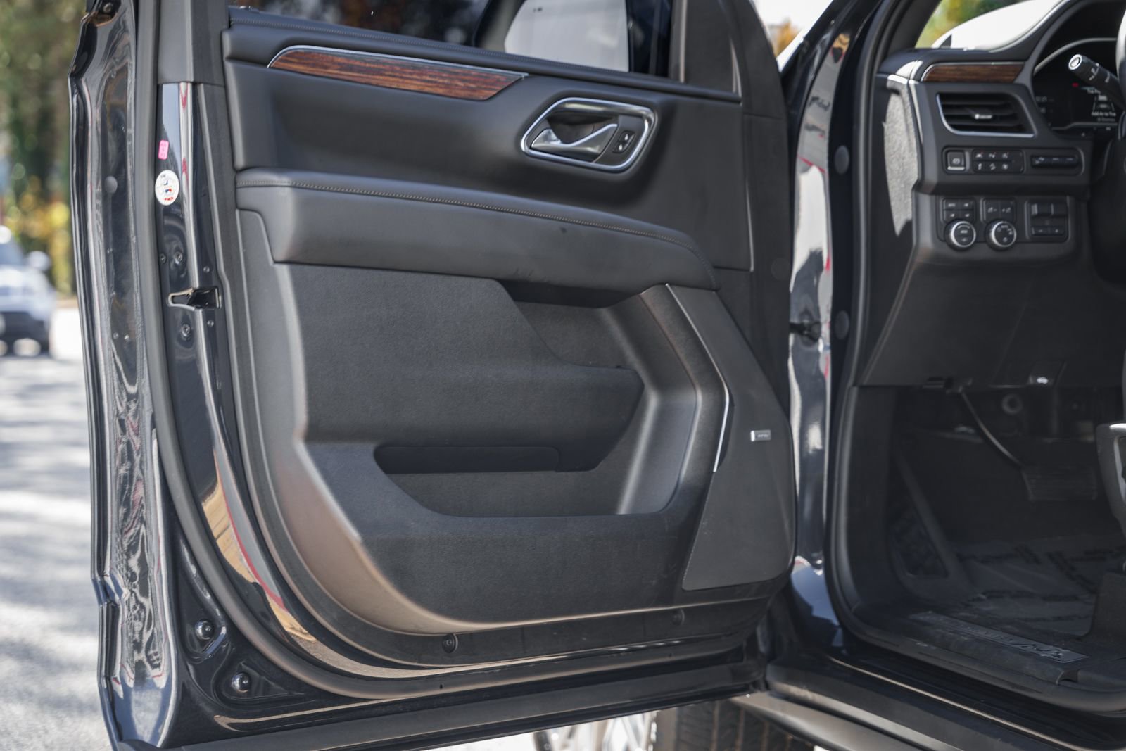 Used 2023 Chevrolet Tahoe High Country image 44