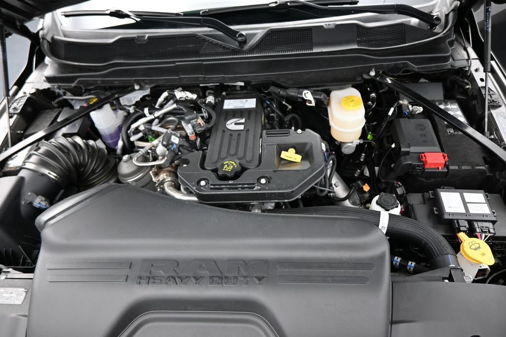 New 2026 RAM 3500 Big Horn AWD/4WD image 29