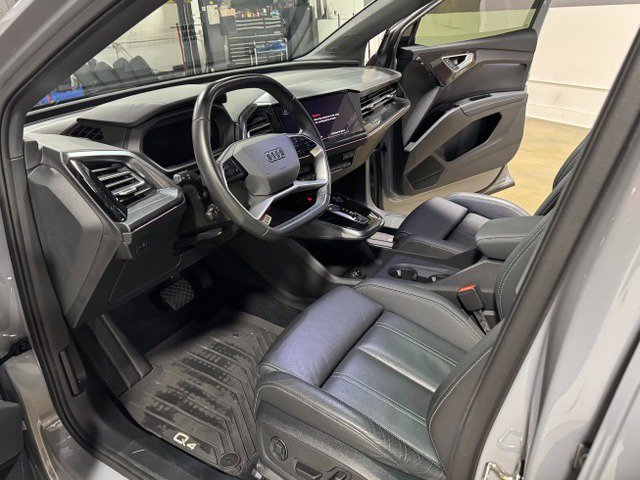 Used 2024 Audi Q4 e-tron Premium Plus AWD/4WD image 21