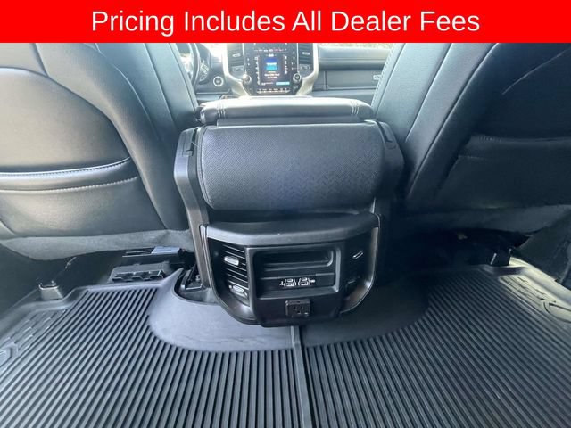 Used 2019 RAM 1500 Laramie AWD/4WD image 17