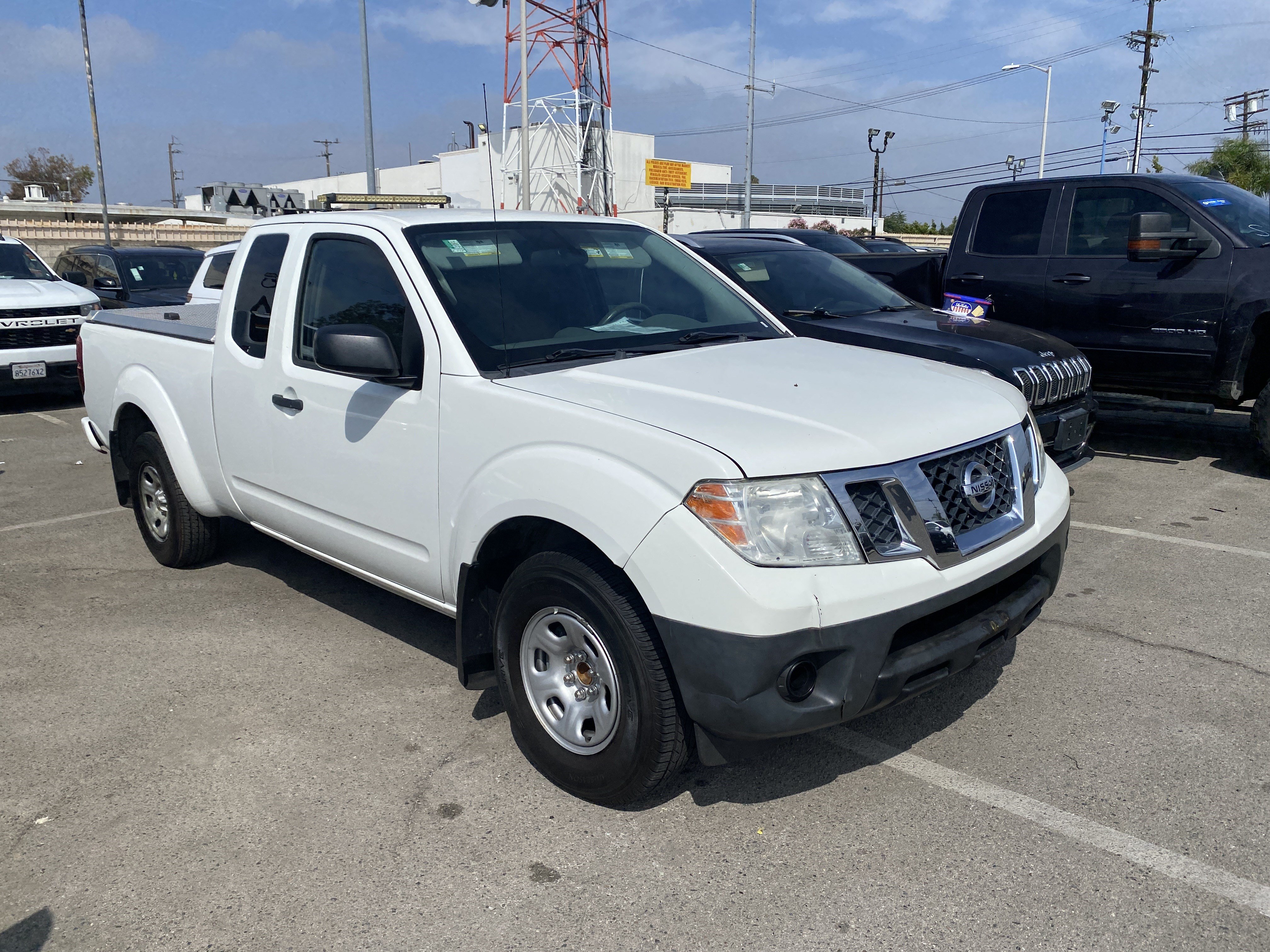 Used 2019 Nissan Frontier S RWD image 7