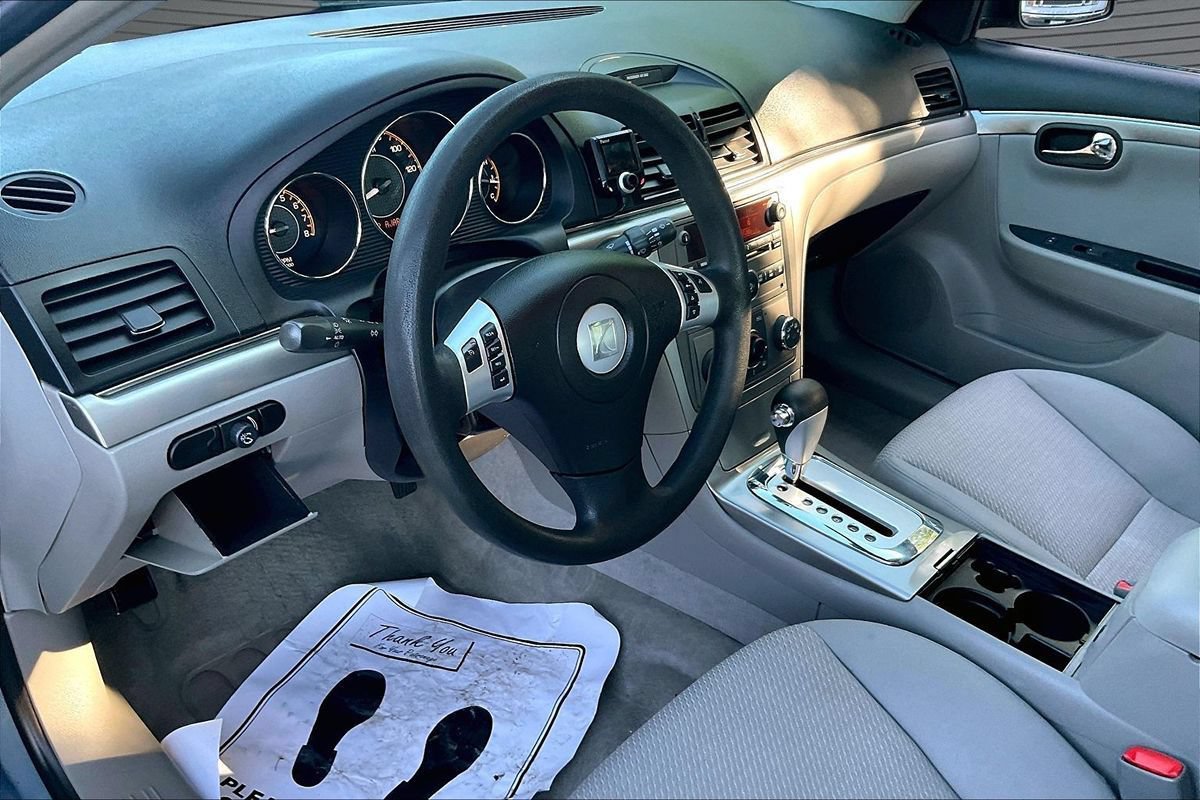Used 2008 Saturn Aura XE FWD image 16