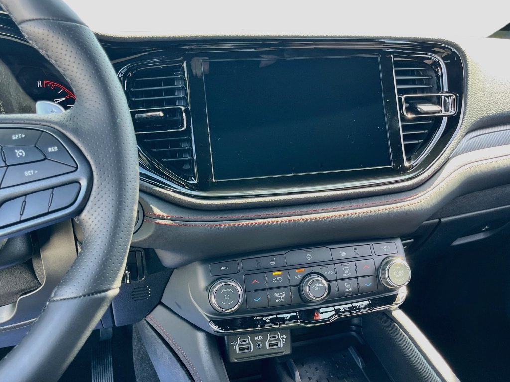 New 2026 Dodge Durango GT w/ Blacktop Package AWD/4WD image 13