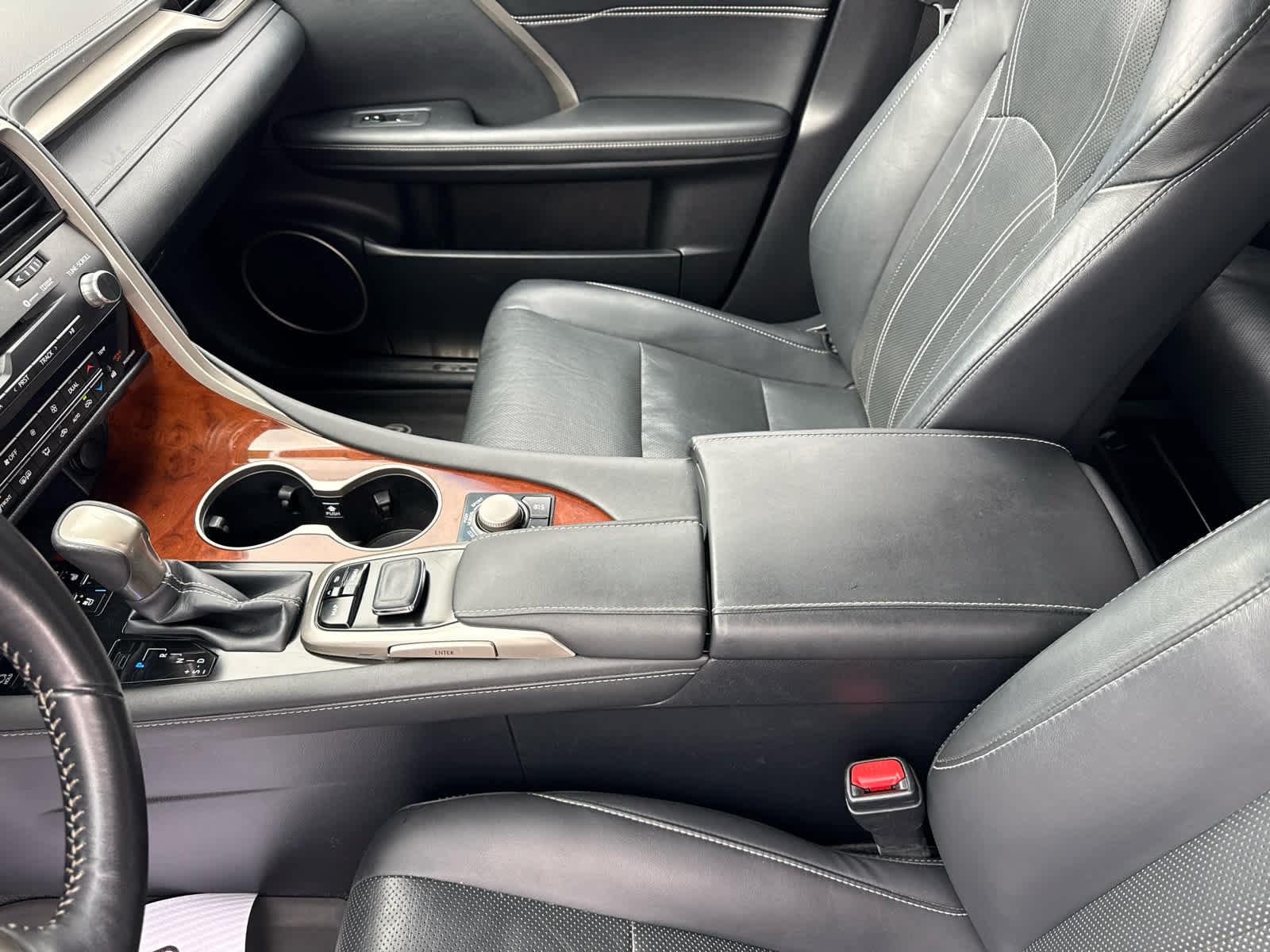 Used 2019 Lexus RX 350 AWD w/ Navigation Package image 21