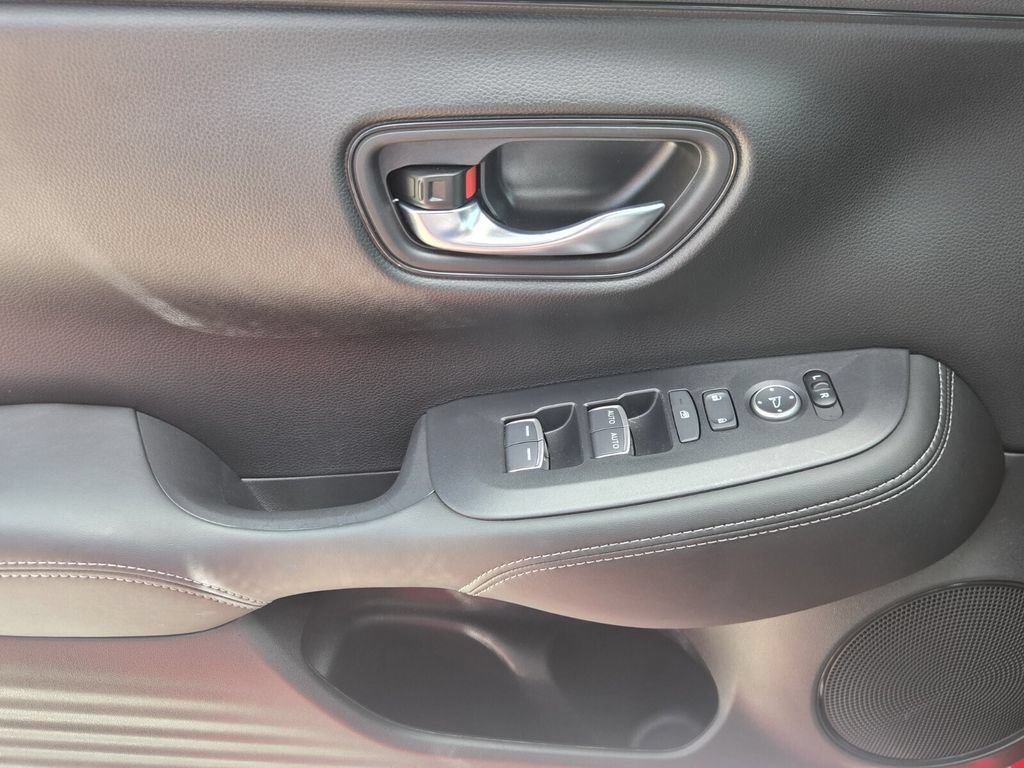 Certified 2025 Honda HR-V EX-L image 26