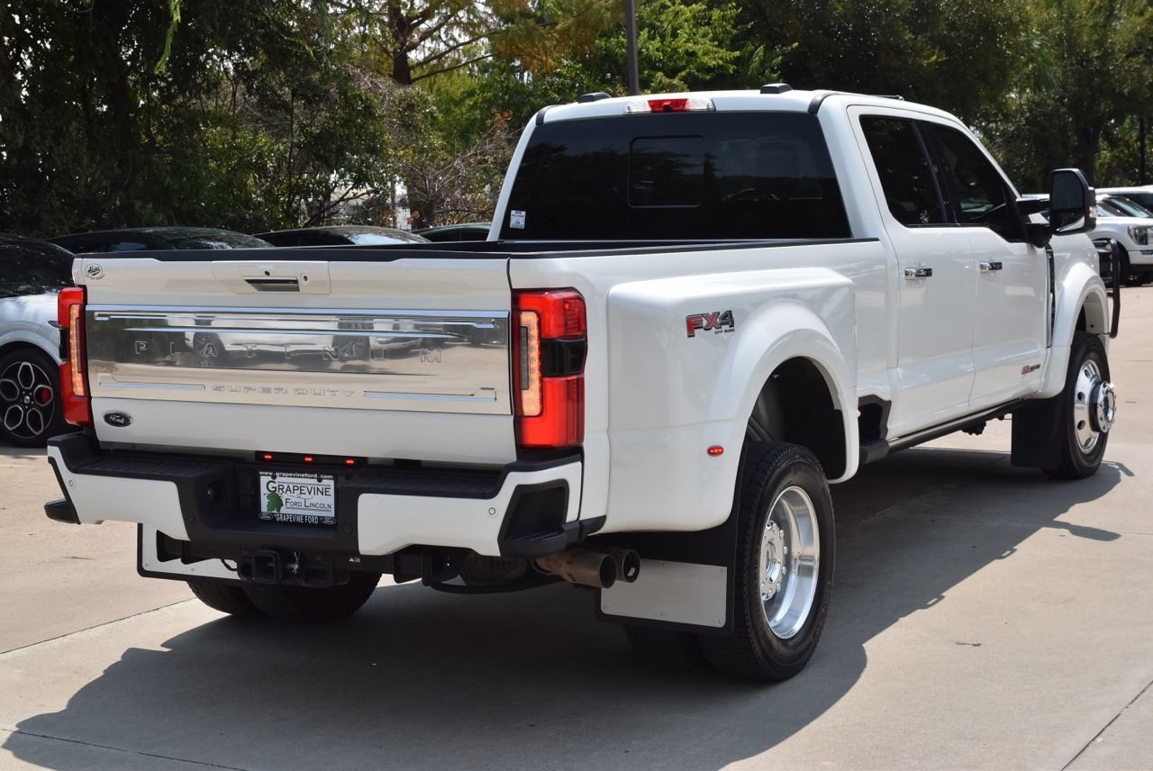 Used 2023 Ford F450 Platinum w/ FX4 Off-Road Package AWD/4WD image 8