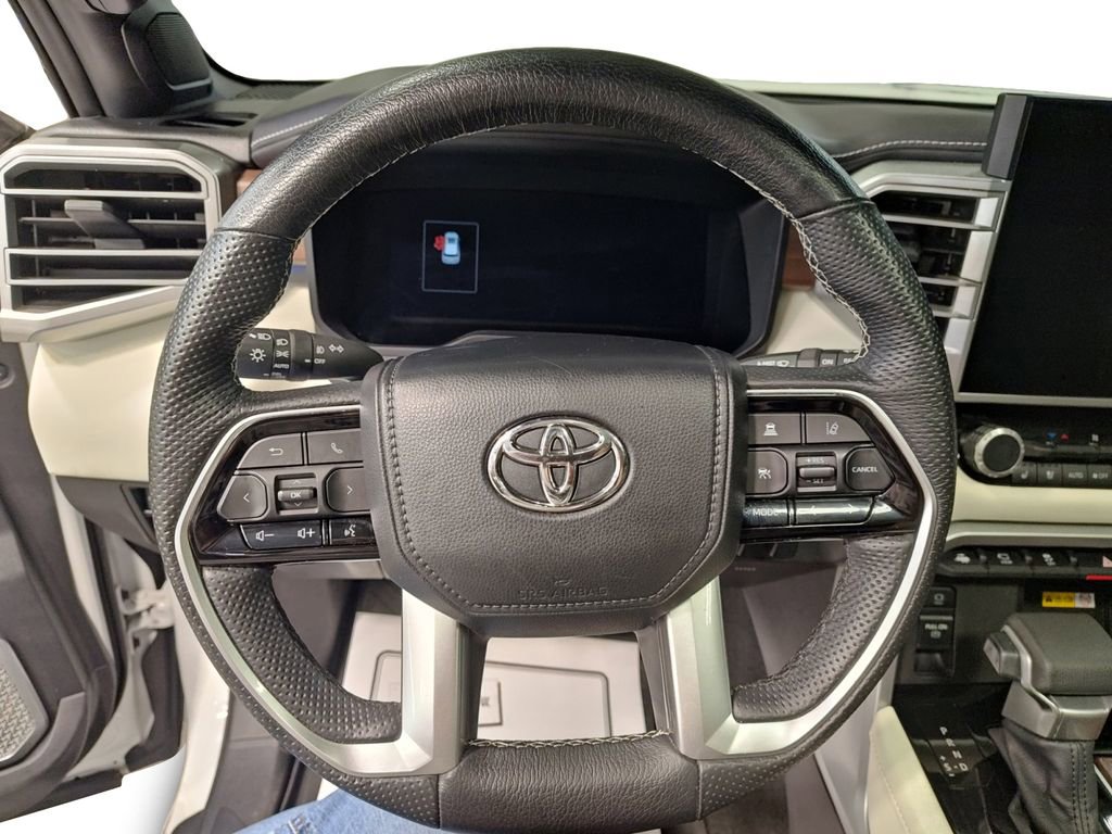 Used 2024 Toyota Sequoia Capstone AWD/4WD image 12