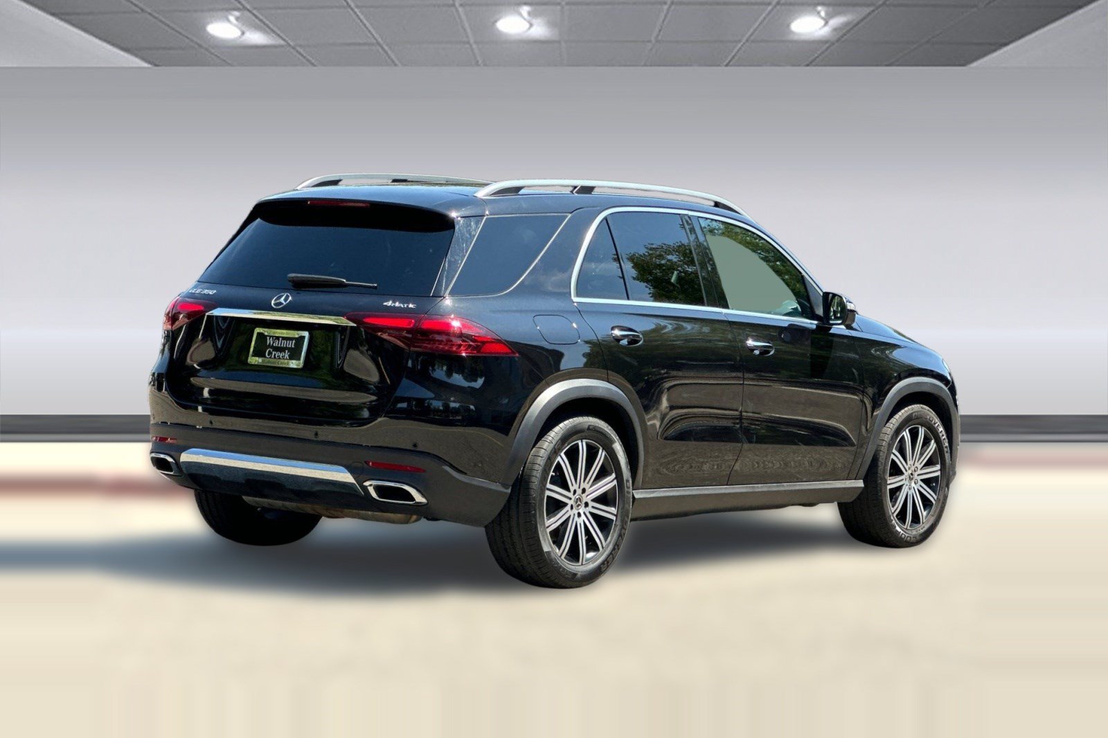 Certified 2025 Mercedes-Benz GLE 350 4MATIC image 8