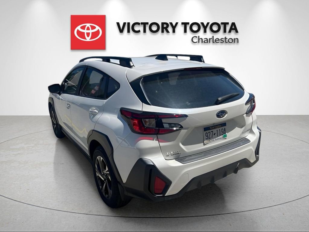 Used 2024 Subaru Crosstrek 2.0i Premium AWD/4WD image 5
