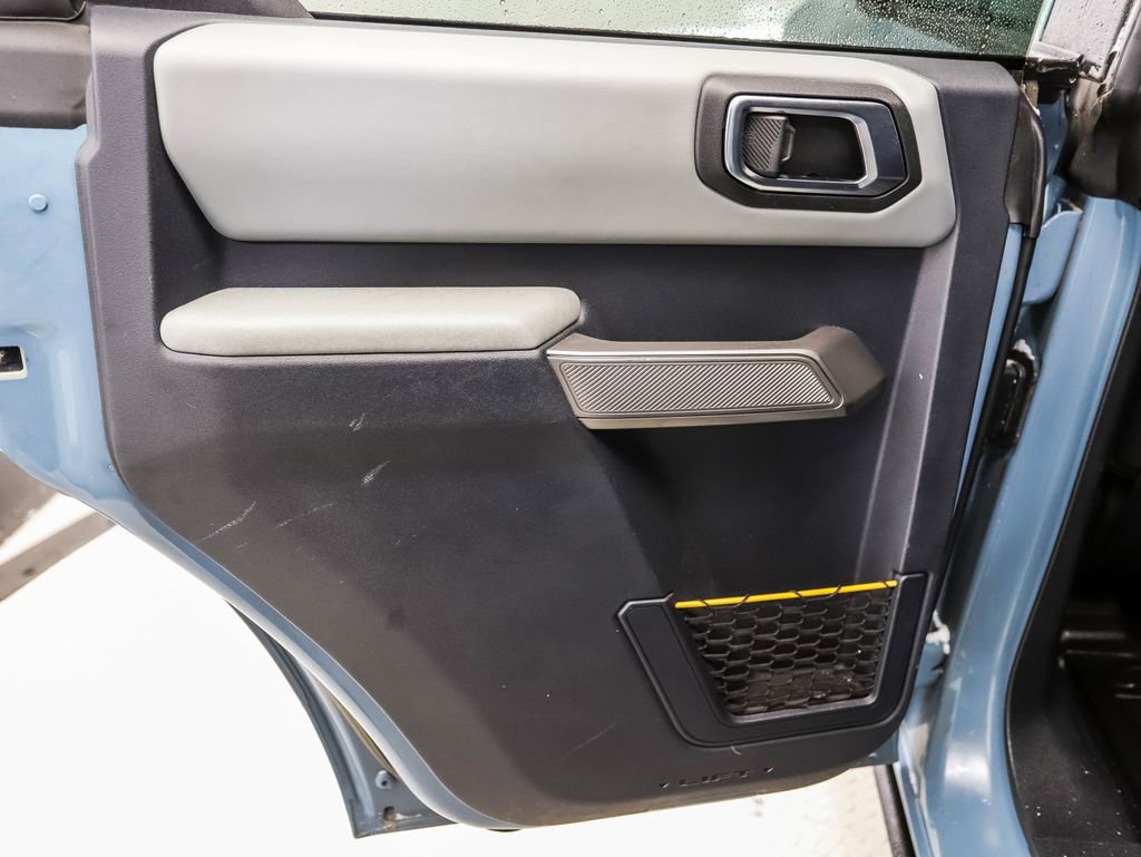 Used 2021 Ford Bronco Badlands image 17