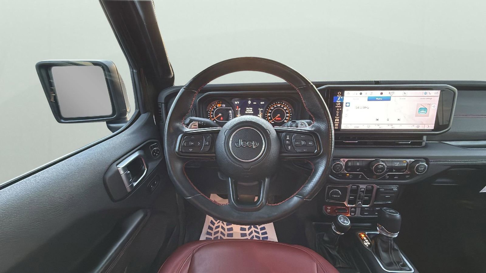 Used 2024 Jeep Wrangler Unlimited Rubicon 392 image 13