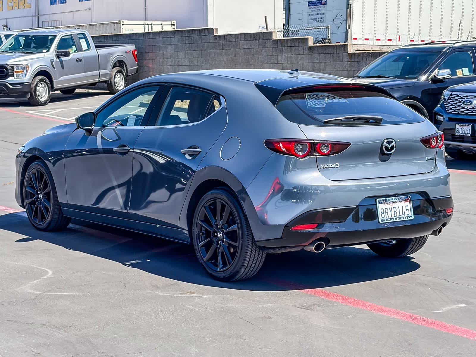 Used 2020 MAZDA MAZDA3 Hatchback w/ Premium Package FWD video 2