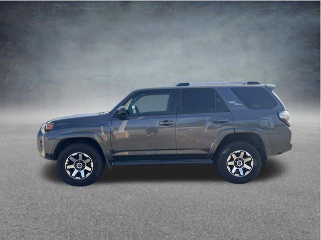 Used 2018 Toyota 4Runner TRD Off-Road AWD/4WD image 6