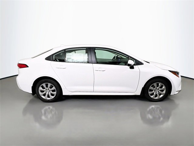 New 2026 Toyota Corolla LE image 2