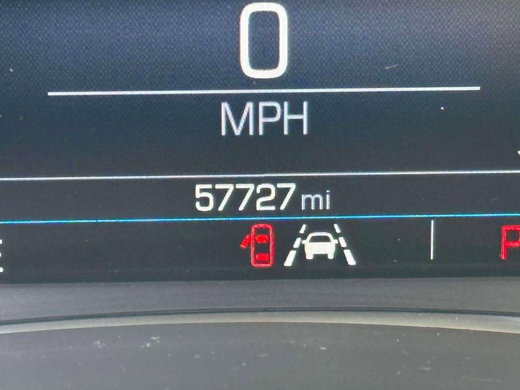 Used 2024 GMC Terrain SLE image 26
