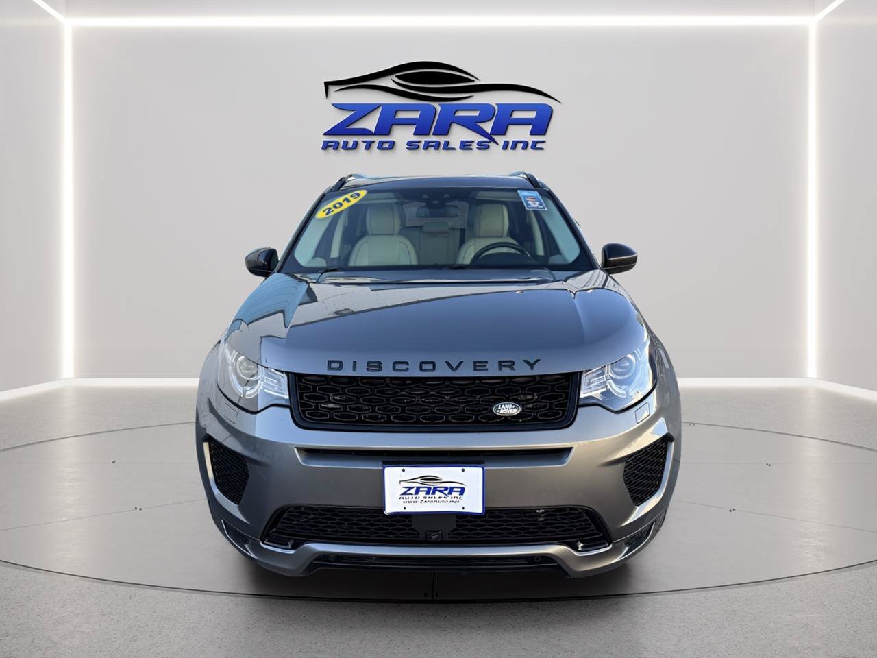 Used 2019 Land Rover Discovery Sport HSE Dynamic AWD/4WD image 9