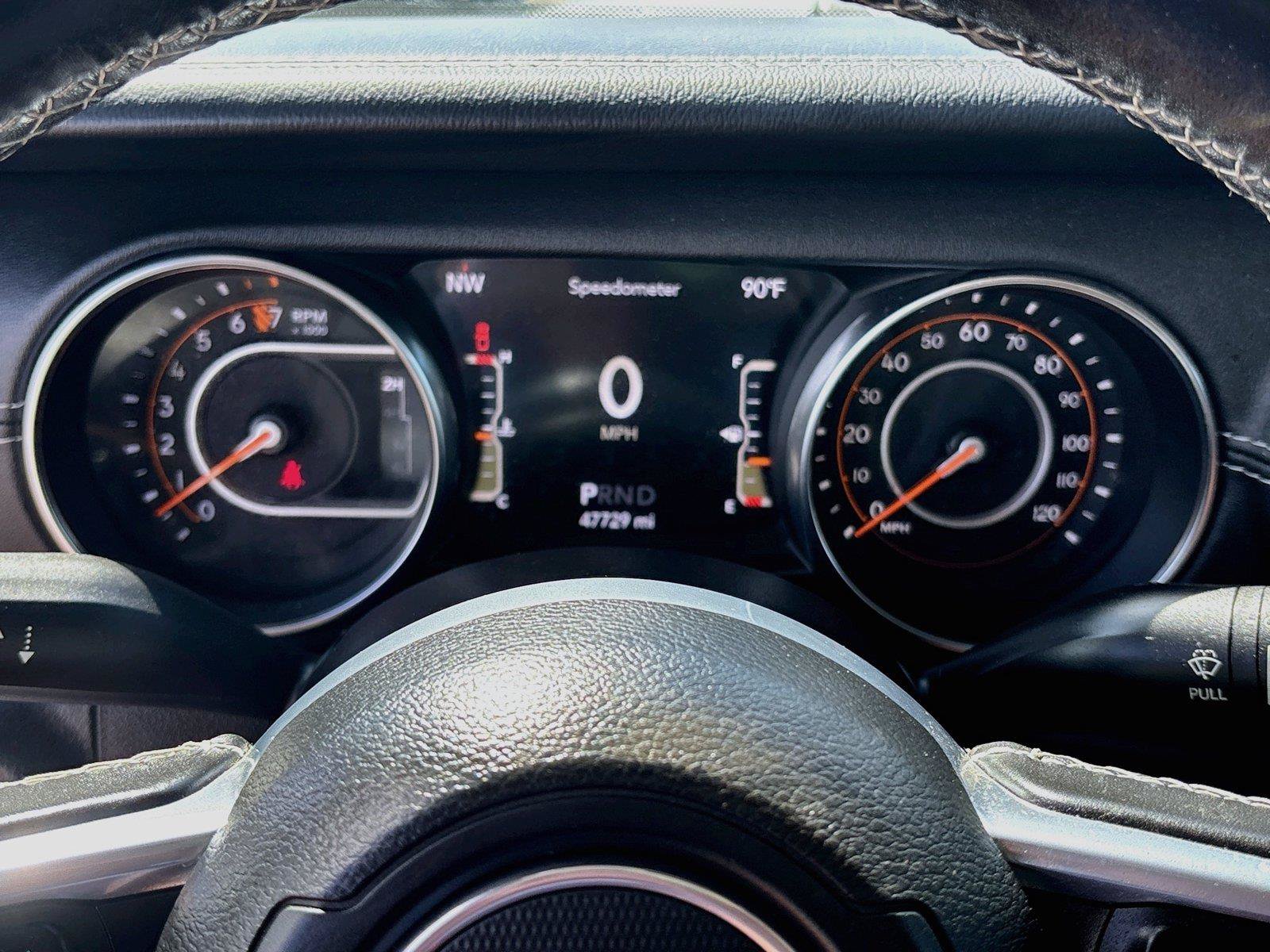 Used 2020 Jeep Gladiator Overland AWD/4WD image 12