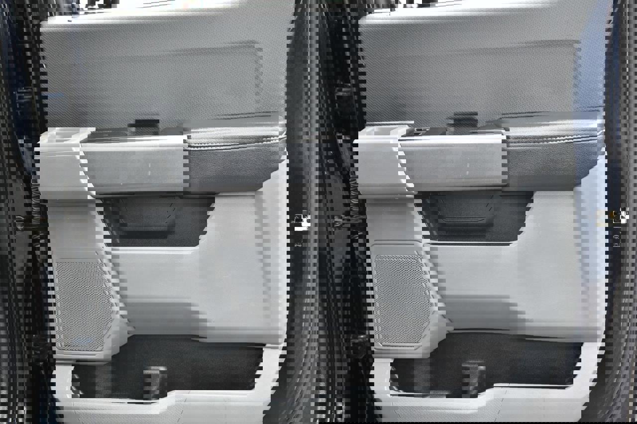 Used 2023 Ford F150 XLT image 15