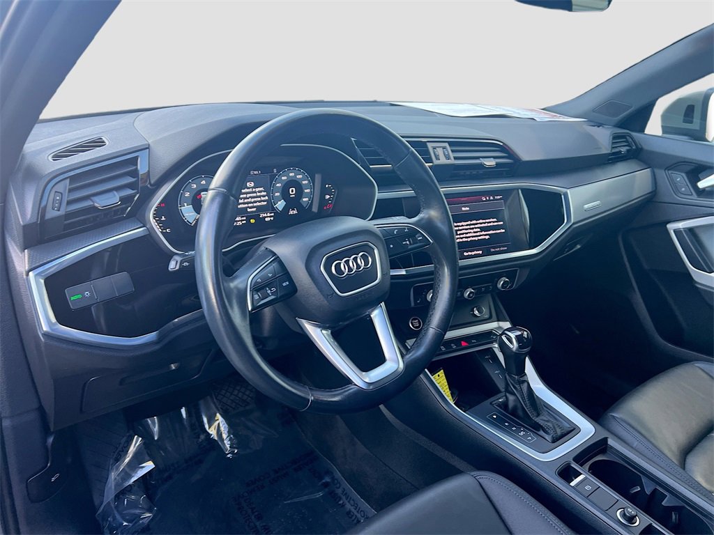 Used 2022 Audi Q3 2.0T Premium image 9