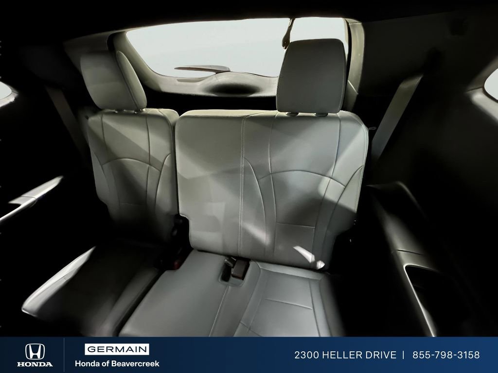 Used 2023 Buick Enclave Essence w/ Experience Buick Package image 18