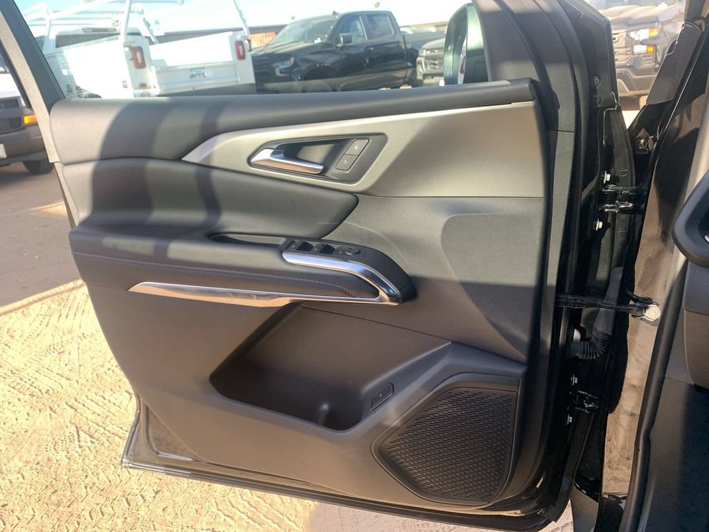 Certified 2026 Chevrolet Traverse LT FWD image 20